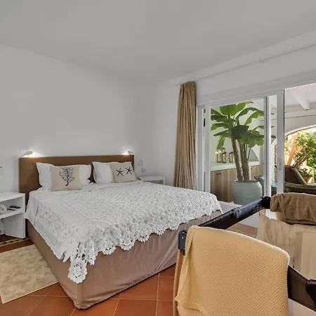 Sulla Spiaggialuxury Vista Mare Villa